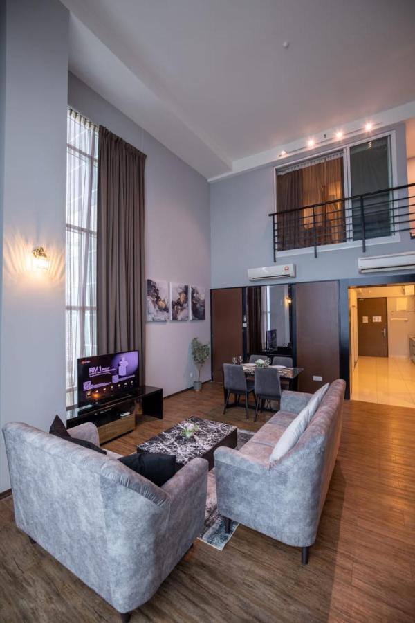 Loft Pano Seaview Suite 2 Bedroom By The Only Bnb Jelutong ภายนอก รูปภาพ