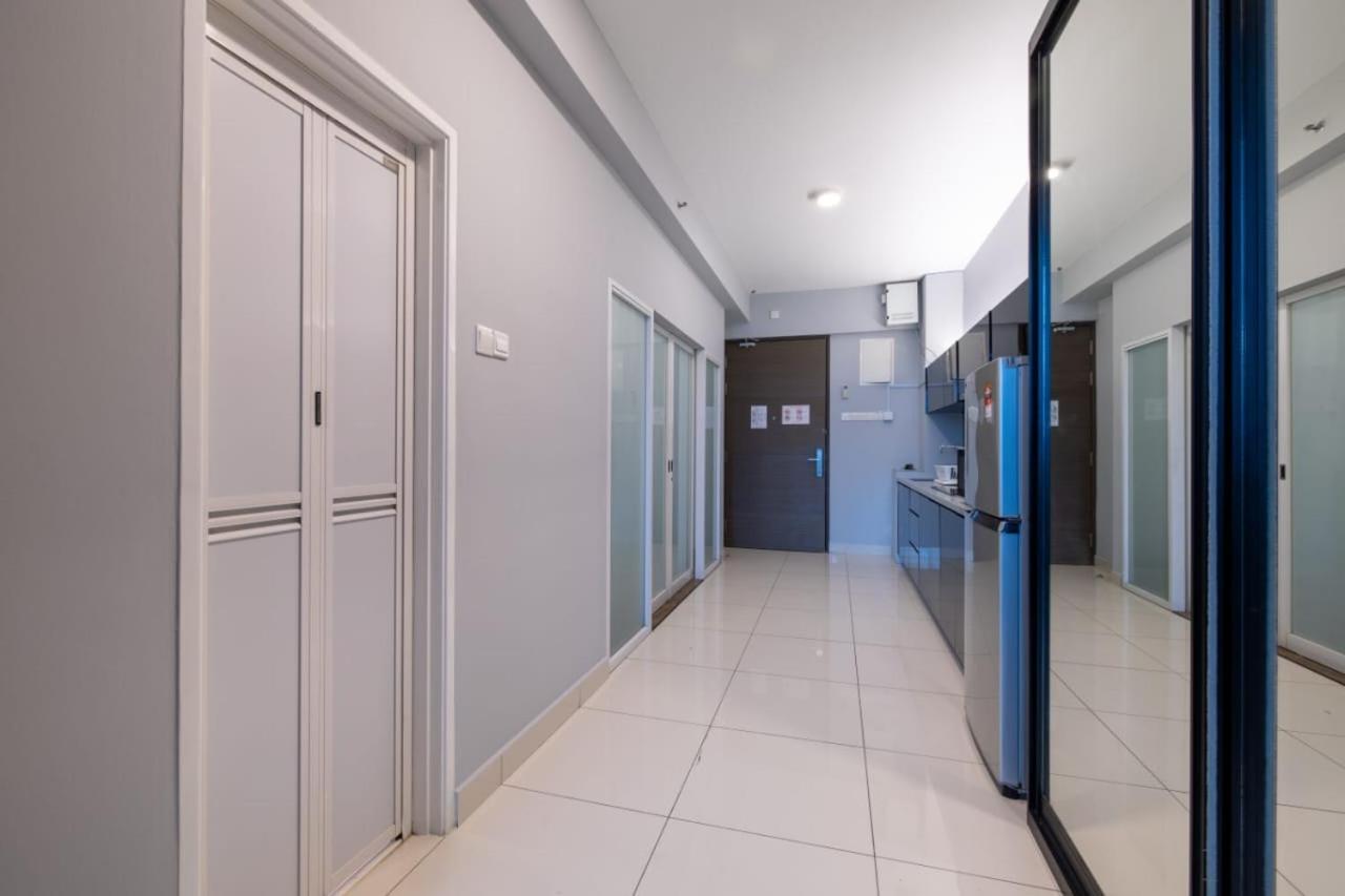 Loft Pano Seaview Suite 2 Bedroom By The Only Bnb Jelutong ภายนอก รูปภาพ