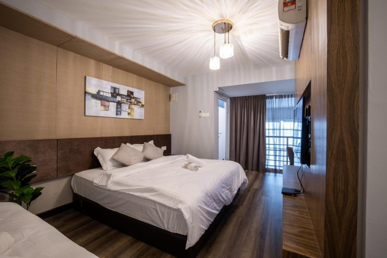 Loft Pano Seaview Suite 2 Bedroom By The Only Bnb Jelutong ภายนอก รูปภาพ