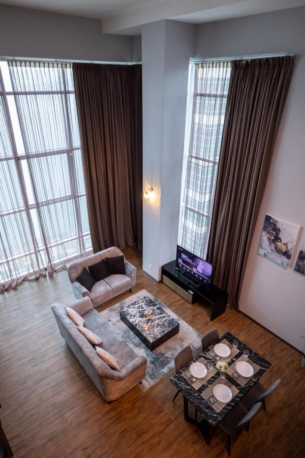 Loft Pano Seaview Suite 2 Bedroom By The Only Bnb Jelutong ภายนอก รูปภาพ